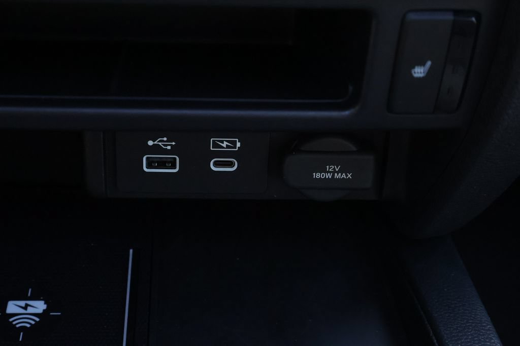 Used 2024 Honda Passport EX-L image 21