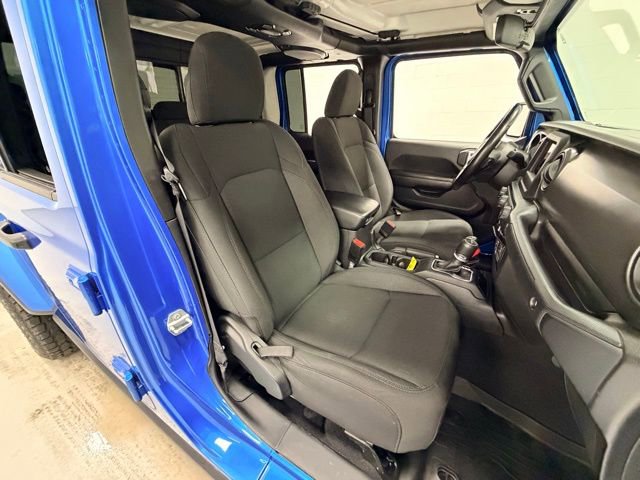 Used 2021 Jeep Gladiator Sport image 29