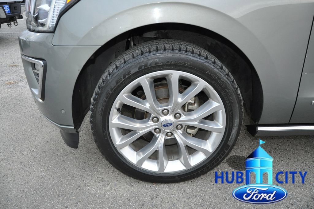 Used 2019 Ford Expedition Platinum image 9