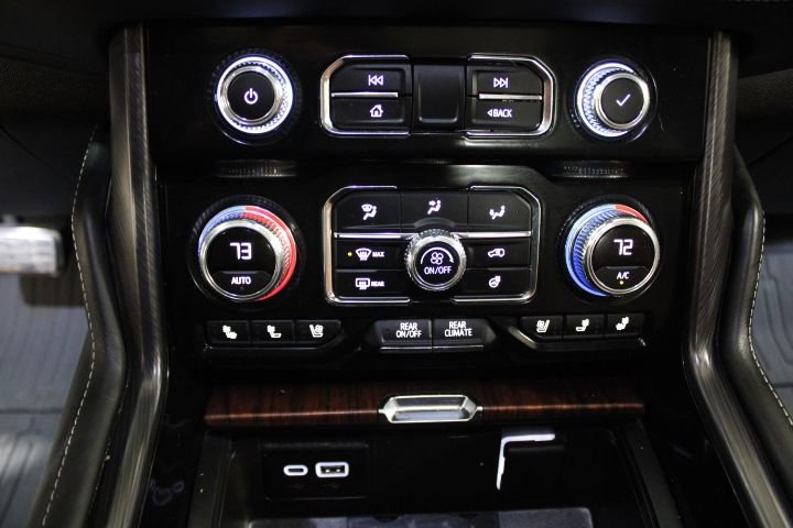 Used 2023 GMC Yukon XL Denali Ultimate w/ LPO, Floor Liner Package image 33