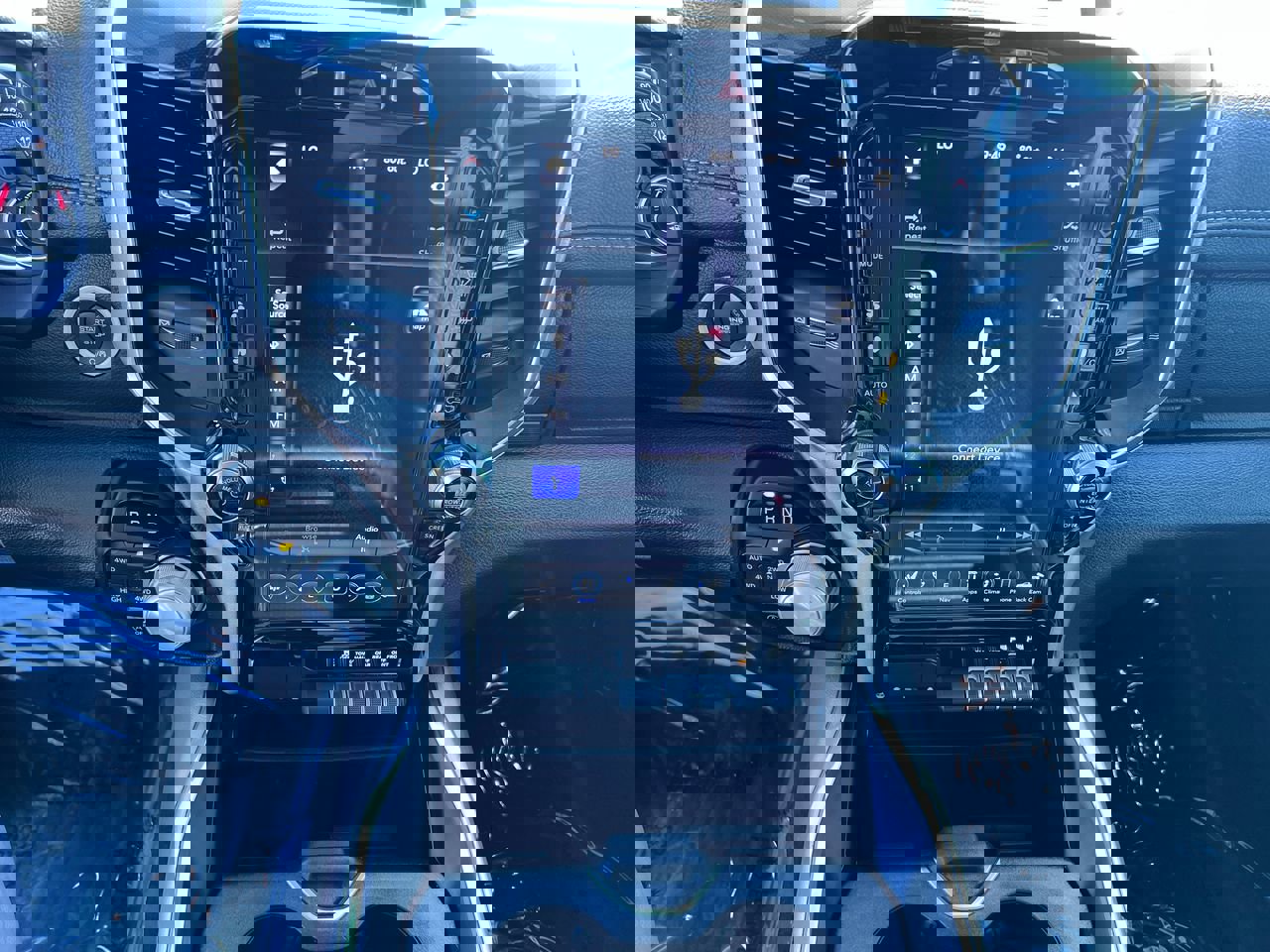 Used 2019 RAM 1500 Laramie image 25