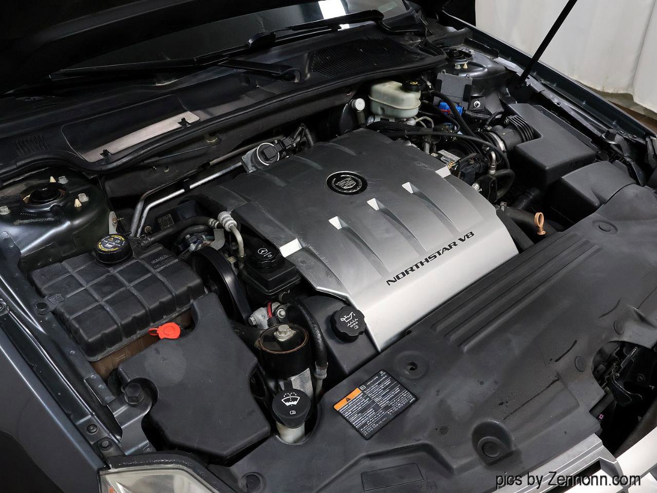 Used 2011 Cadillac DTS Luxury FWD image 35