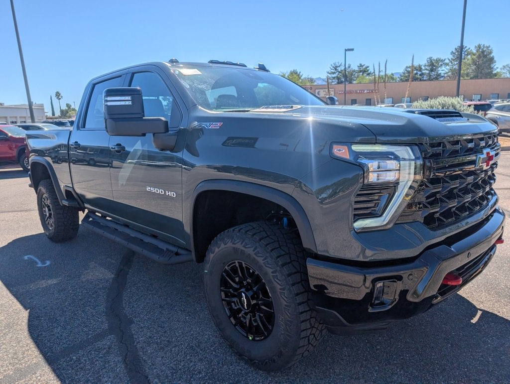 New 2026 Chevrolet Silverado 2500 ZR2 image 7