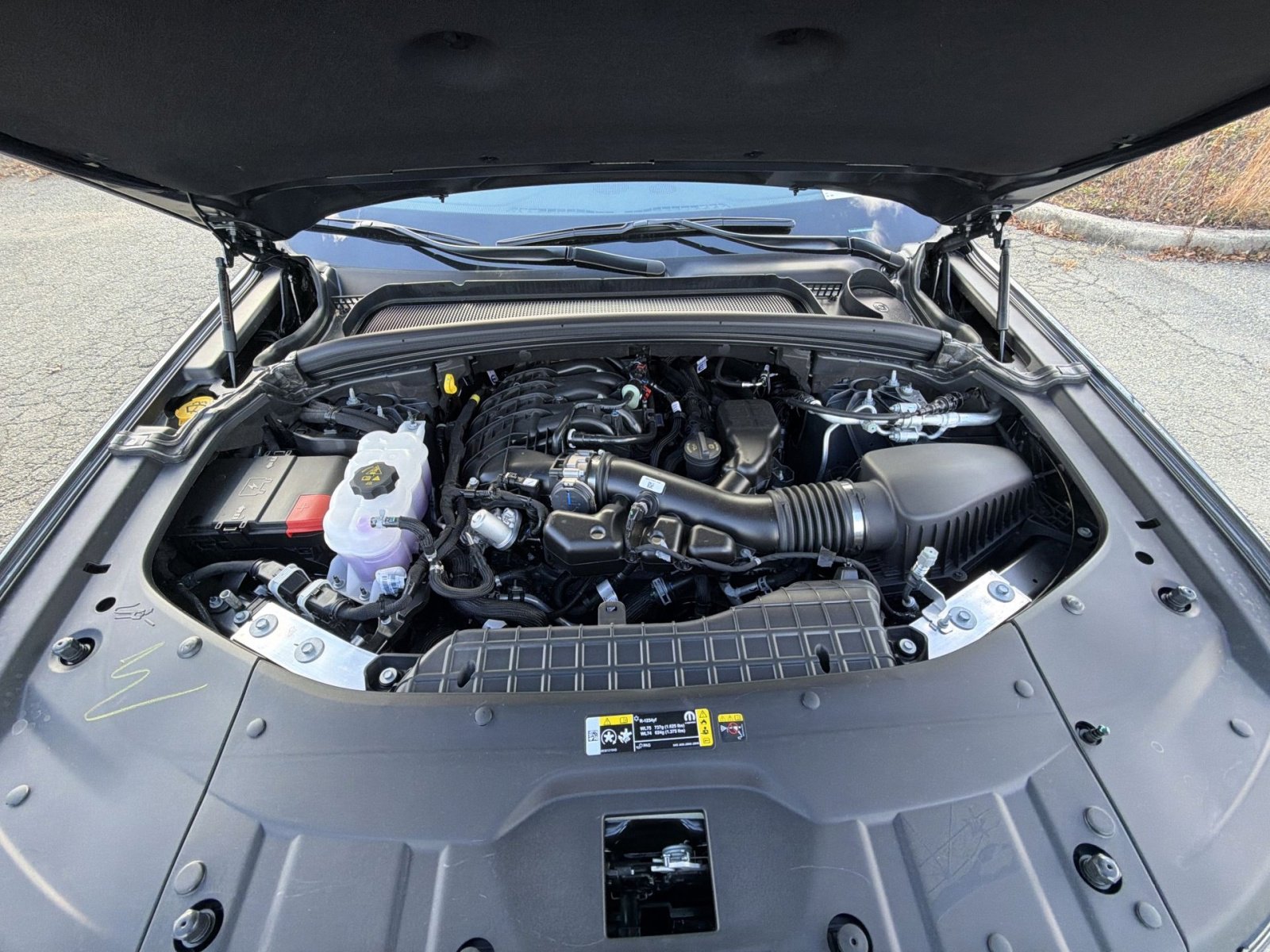 New 2025 Jeep Grand Cherokee Limited w/ Luxury Tech Group II image 28