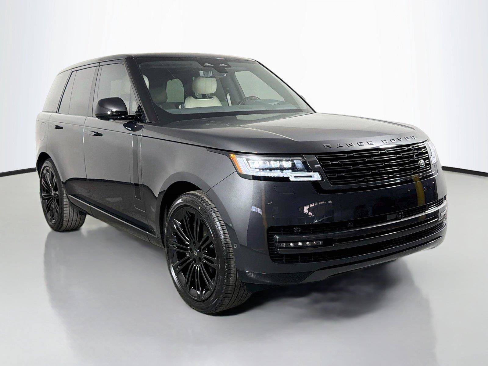 New 2027 Land Rover Range Rover SE AWD/4WD image 3