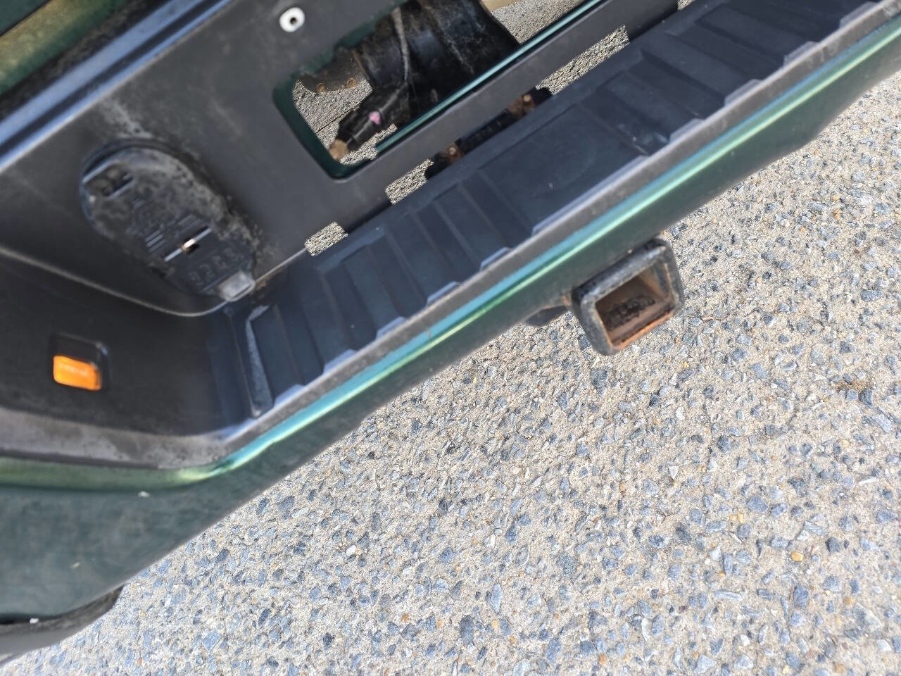 Used 2015 Chevrolet Colorado Z71 image 36