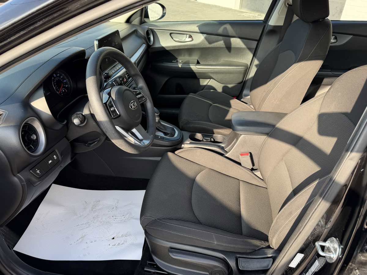 Used 2020 Kia Forte LXS image 8