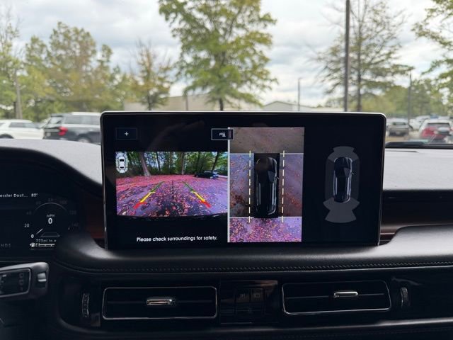 Used 2022 Lincoln Nautilus Reserve w/ Equipment Group 201A image 10