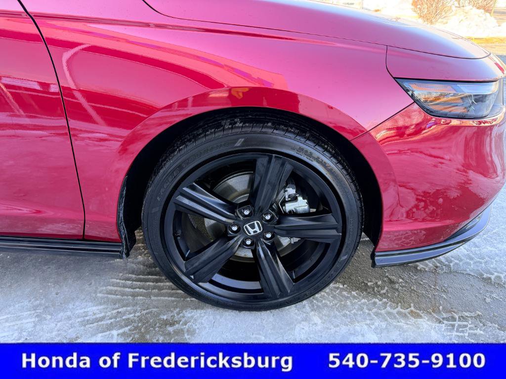Certified 2025 Honda Accord Sport image 27