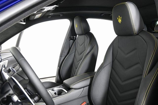 New 2025 Maserati Grecale GT AWD/4WD image 2