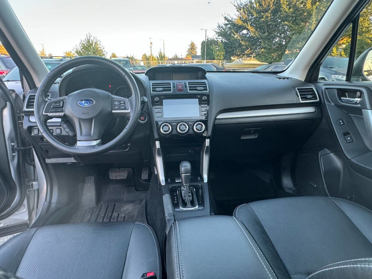 Used 2016 Subaru Forester 2.5i Touring w/ Eyesight & Navigation System image 22