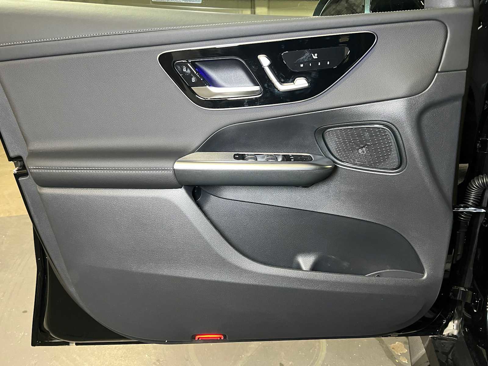 New 2025 Mercedes-Benz GLC 300 4MATIC image 19