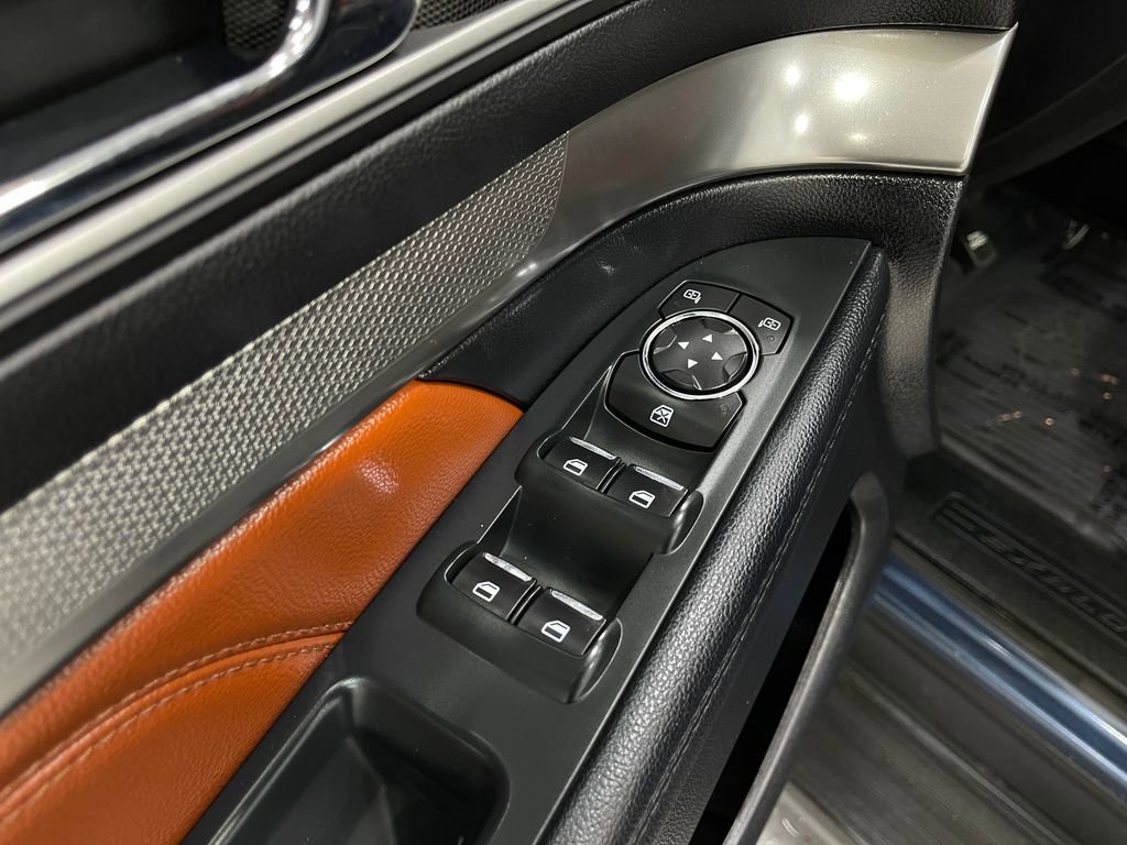 Used 2019 Ford Explorer XLT w/ Equipment Group 202A image 16