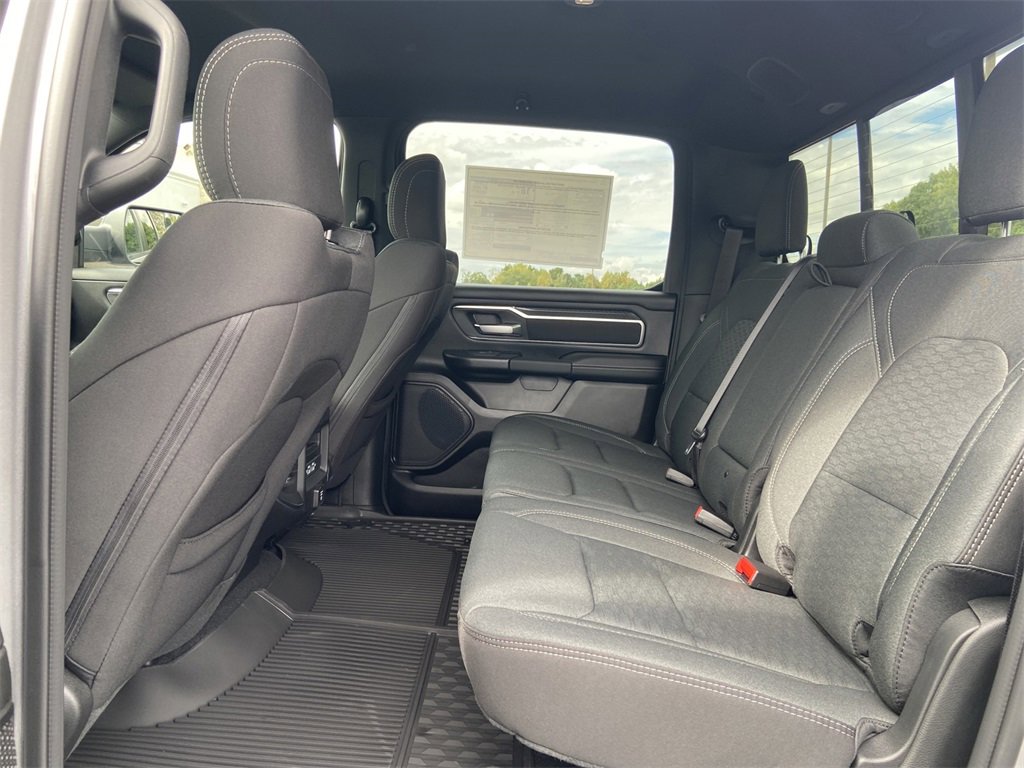 New 2026 RAM 1500 4x4 Crew Cab image 12