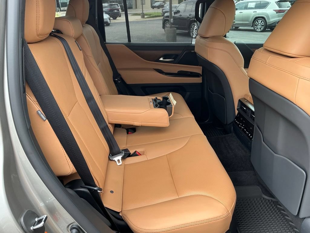 New 2026 Lexus LX 700h Luxury AWD/4WD image 21