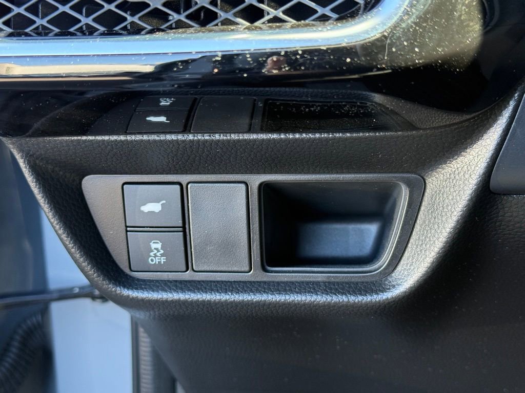 Certified 2025 Acura ADX AWD image 29