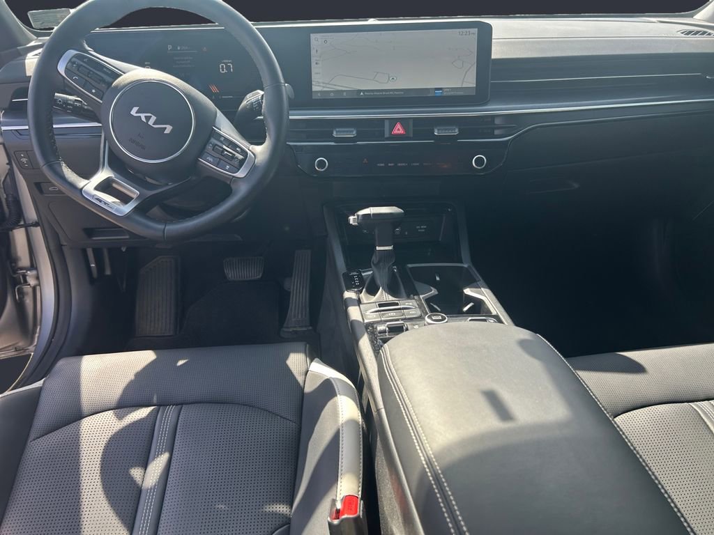 Used 2025 Kia K5 GT-Line image 10