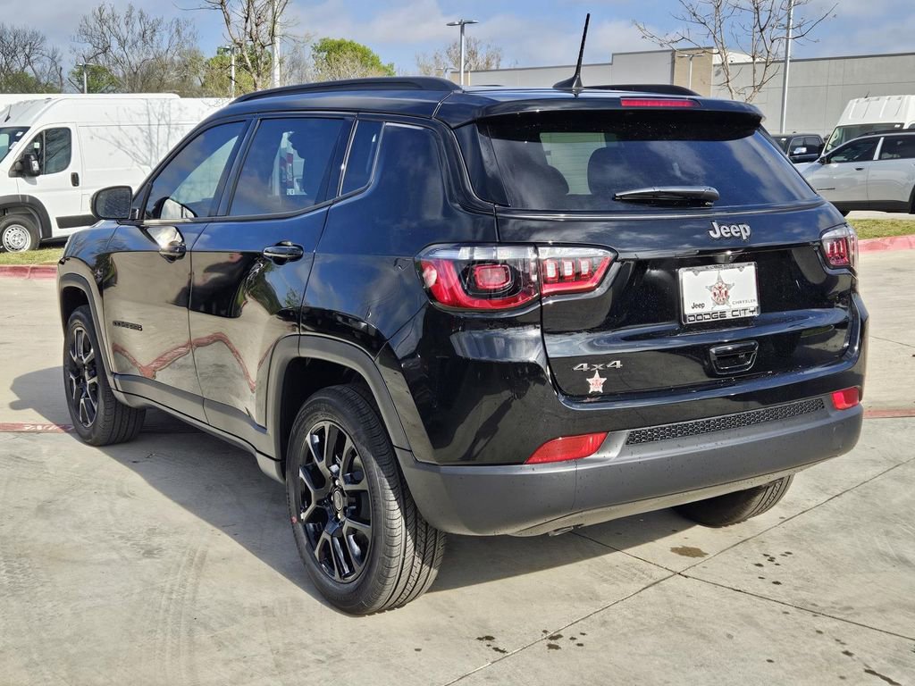 New 2026 Jeep Compass Latitude image 3
