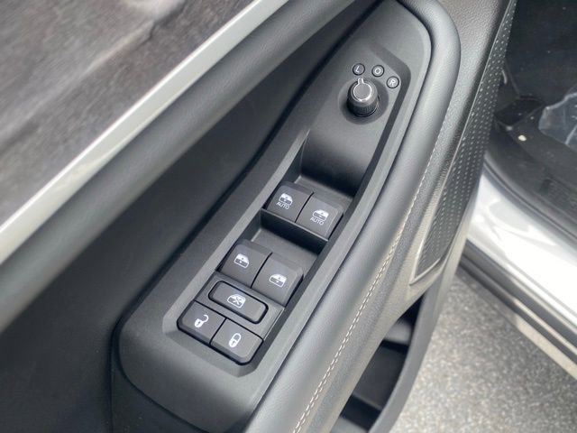 New 2025 Jeep Grand Cherokee L Limited w/ Luxury Tech Group II image 13