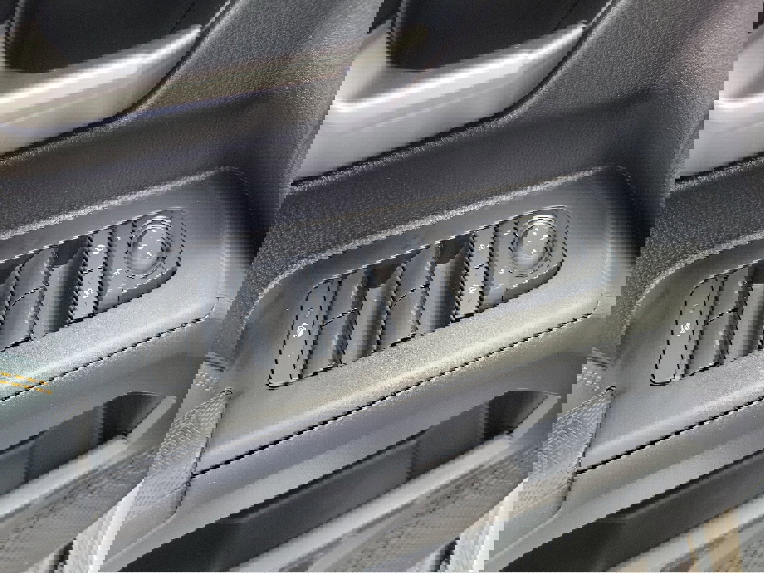 New 2025 Toyota Tacoma Trailhunter image 17