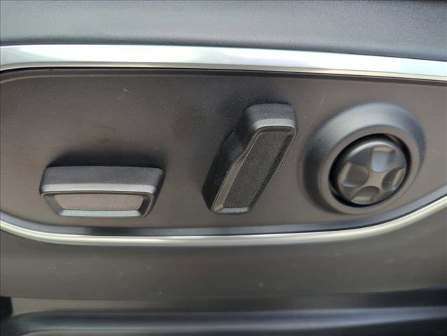 New 2026 Jeep Grand Wagoneer 4WD image 17