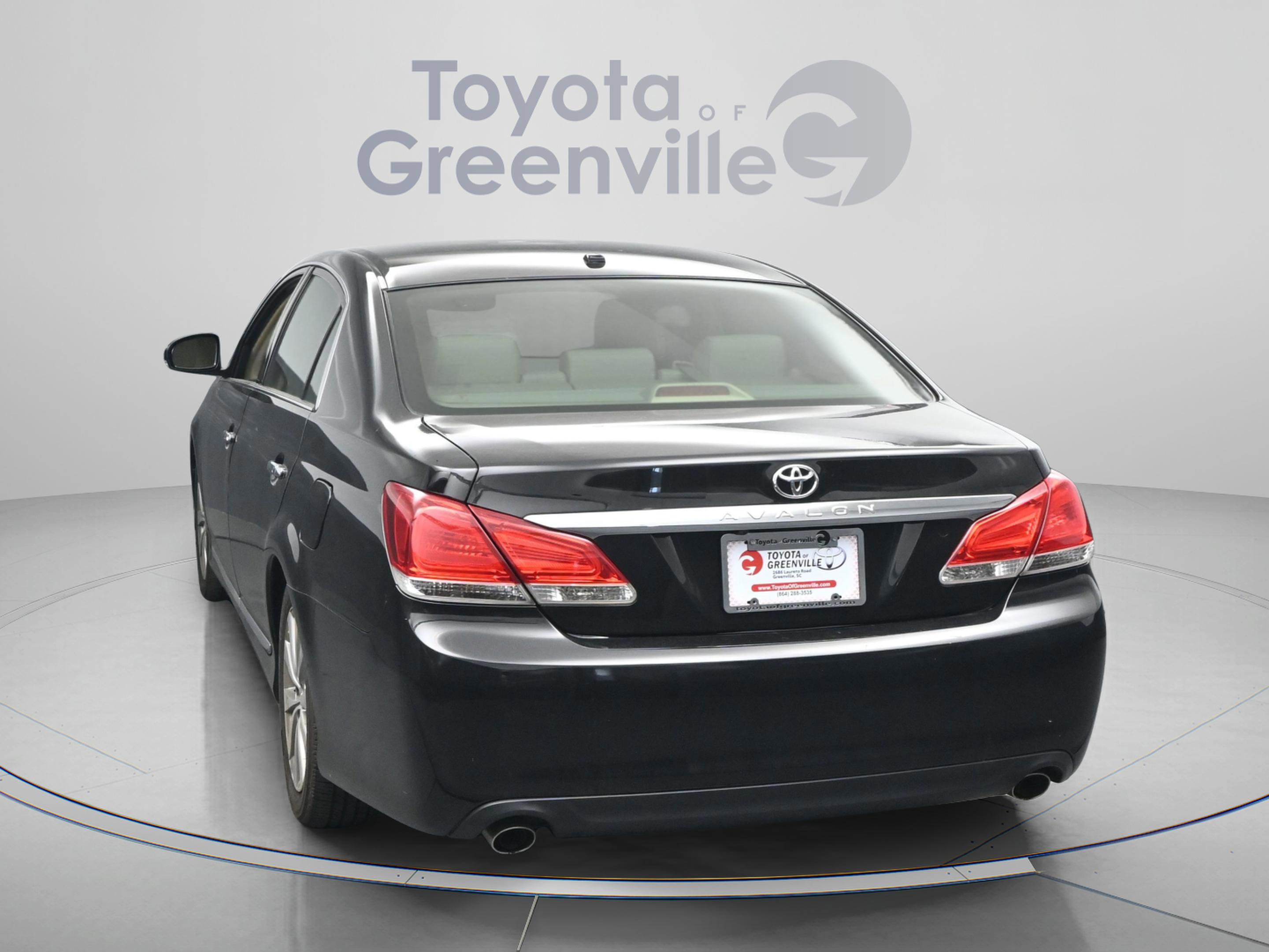 Used 2011 Toyota Avalon Limited FWD image 8