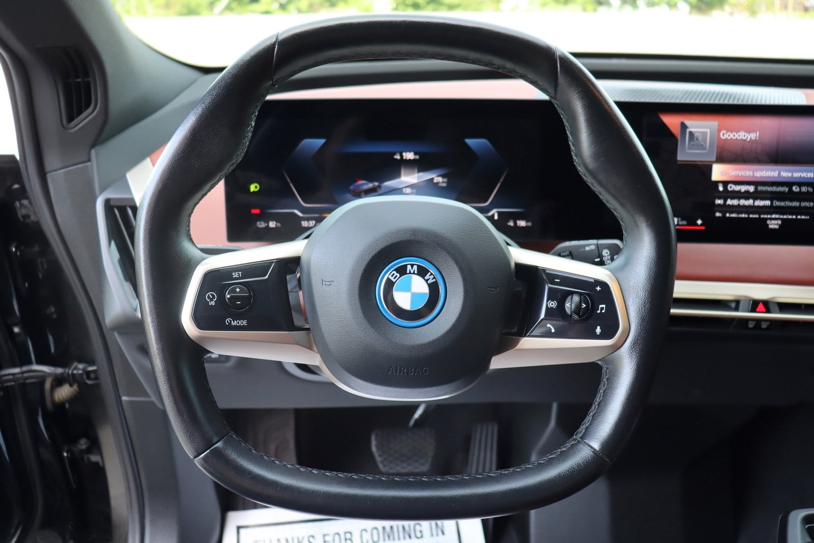 Used 2022 BMW iX xDrive50 w/ Premium Package AWD/4WD image 29