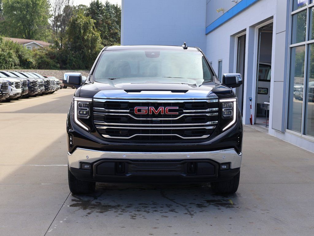 New 2026 GMC Sierra 1500 SLT w/ SLT Premium Plus Package AWD/4WD image 5