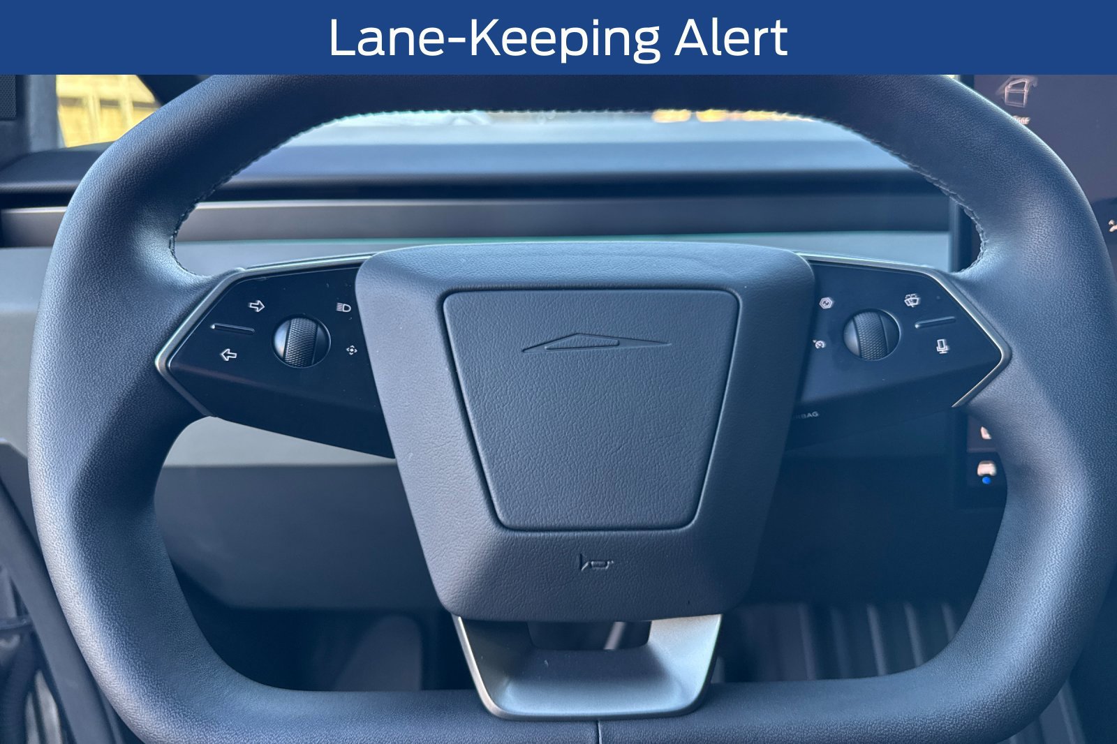Used 2025 Tesla Cybertruck AWD Crew Cab image 28