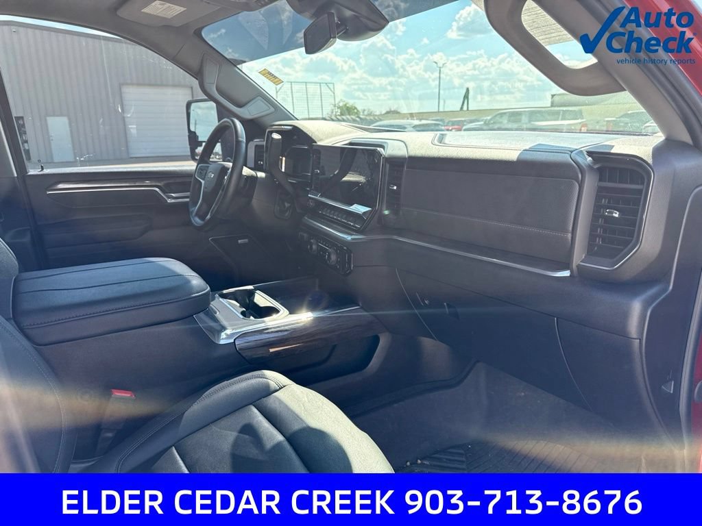 Used 2025 Chevrolet Silverado 2500 LTZ w/ LTZ Texas Edition AWD/4WD image 21