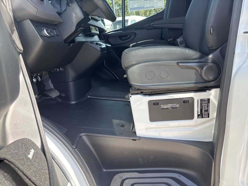 New 2026 Mercedes-Benz Sprinter 144 Cargo image 27