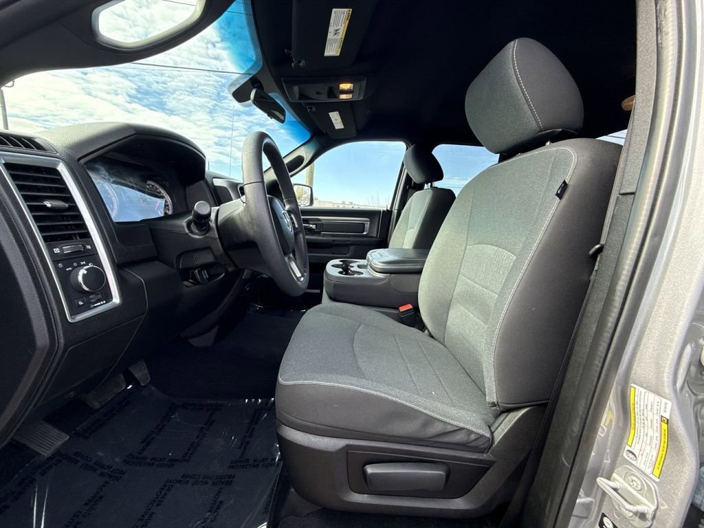 Used 2022 RAM 1500 Classic Warlock image 12