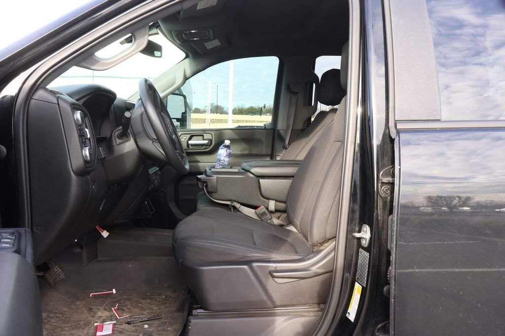 Used 2021 GMC Sierra 3500 4x4 Crew Cab w/ Convenience Package image 12