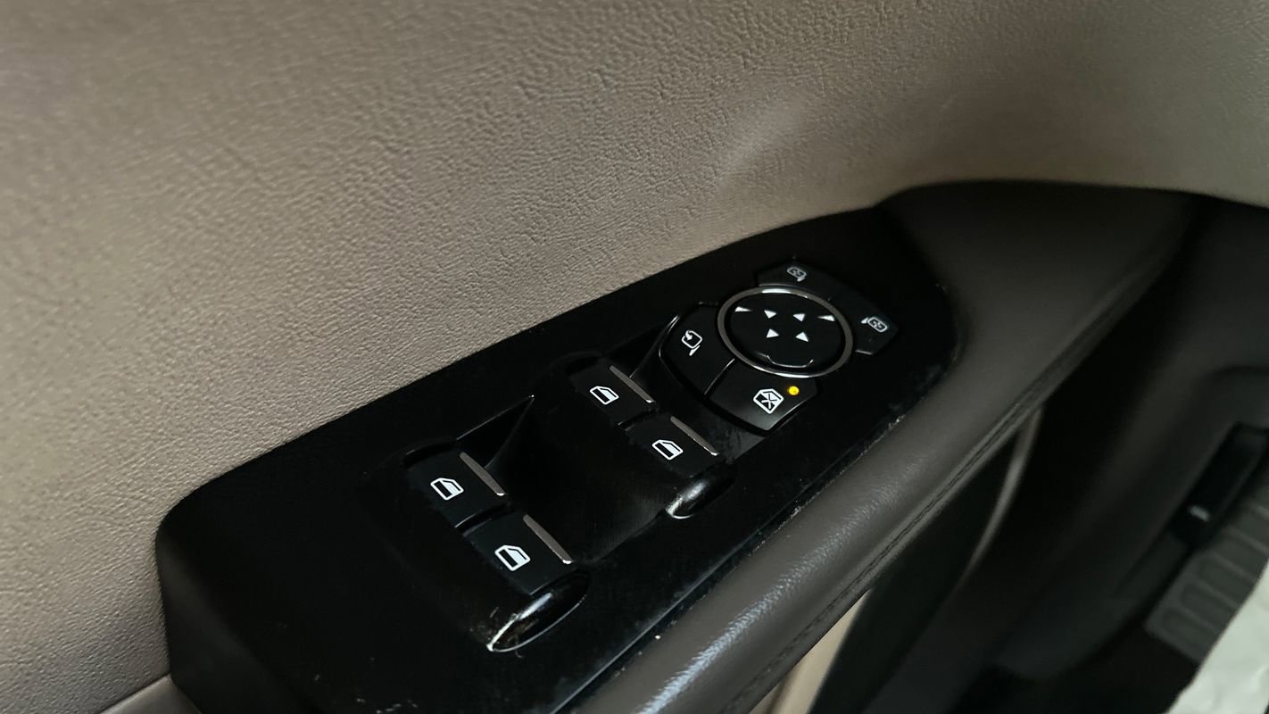 Used 2019 Lincoln Nautilus Reserve image 36