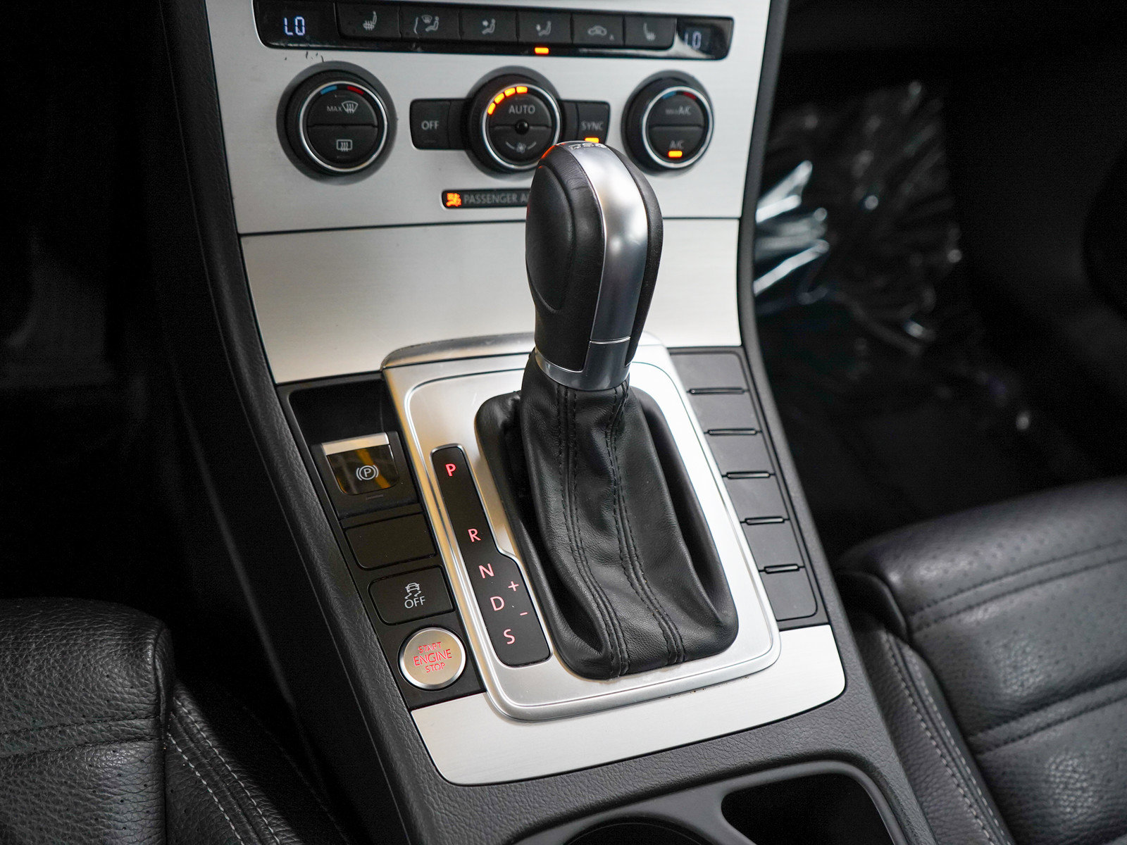 Used 2016 Volkswagen CC R-Line FWD image 21