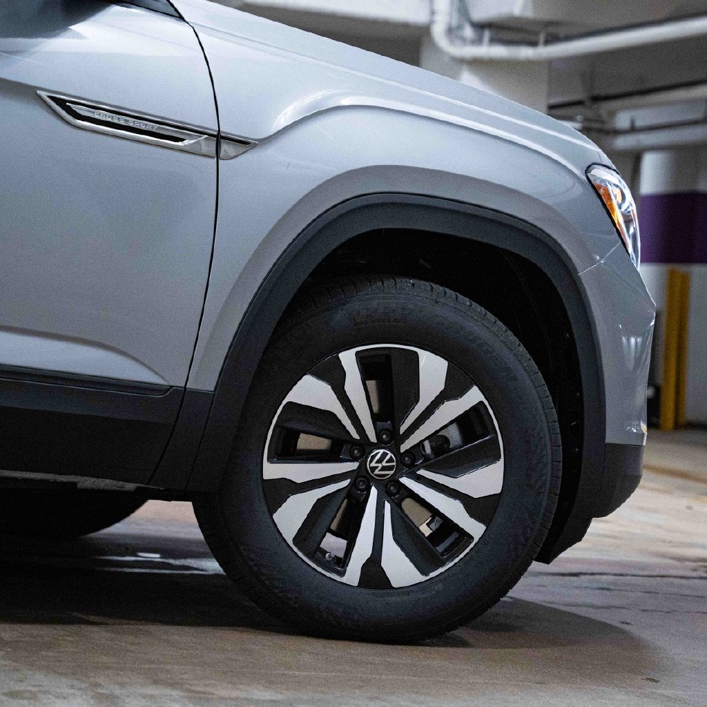 New 2026 Volkswagen Atlas Cross Sport SE AWD/4WD image 7