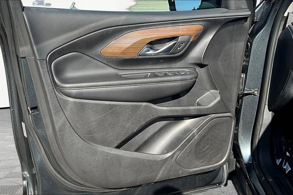 Used 2018 GMC Terrain SLE FWD image 21
