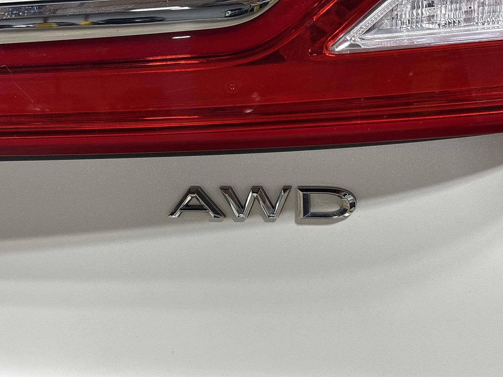 Used 2016 Lincoln MKX Reserve w/ Cargo Accessories Package image 29