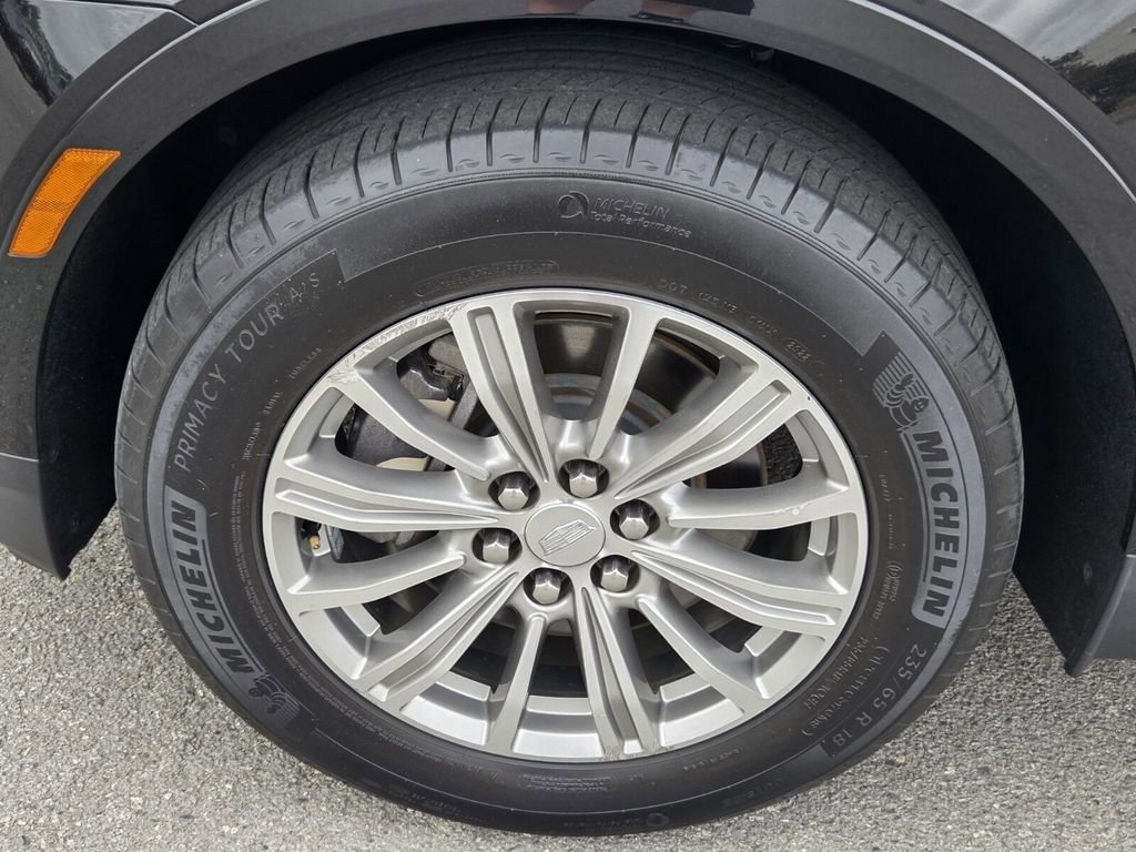 Used 2019 Cadillac XT5 Luxury image 16