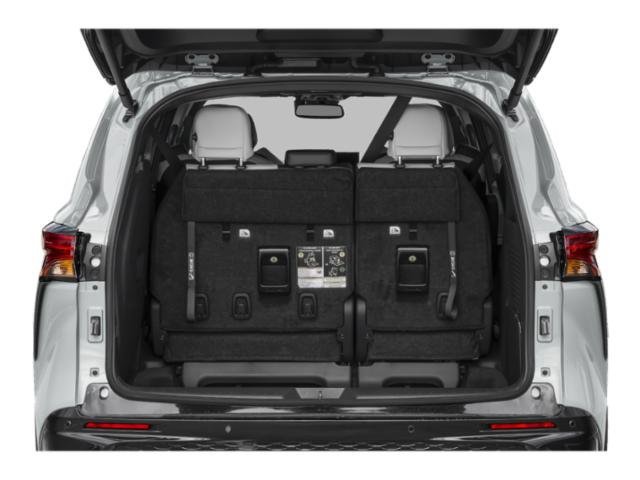 New 2026 Toyota Sienna XSE AWD/4WD image 10