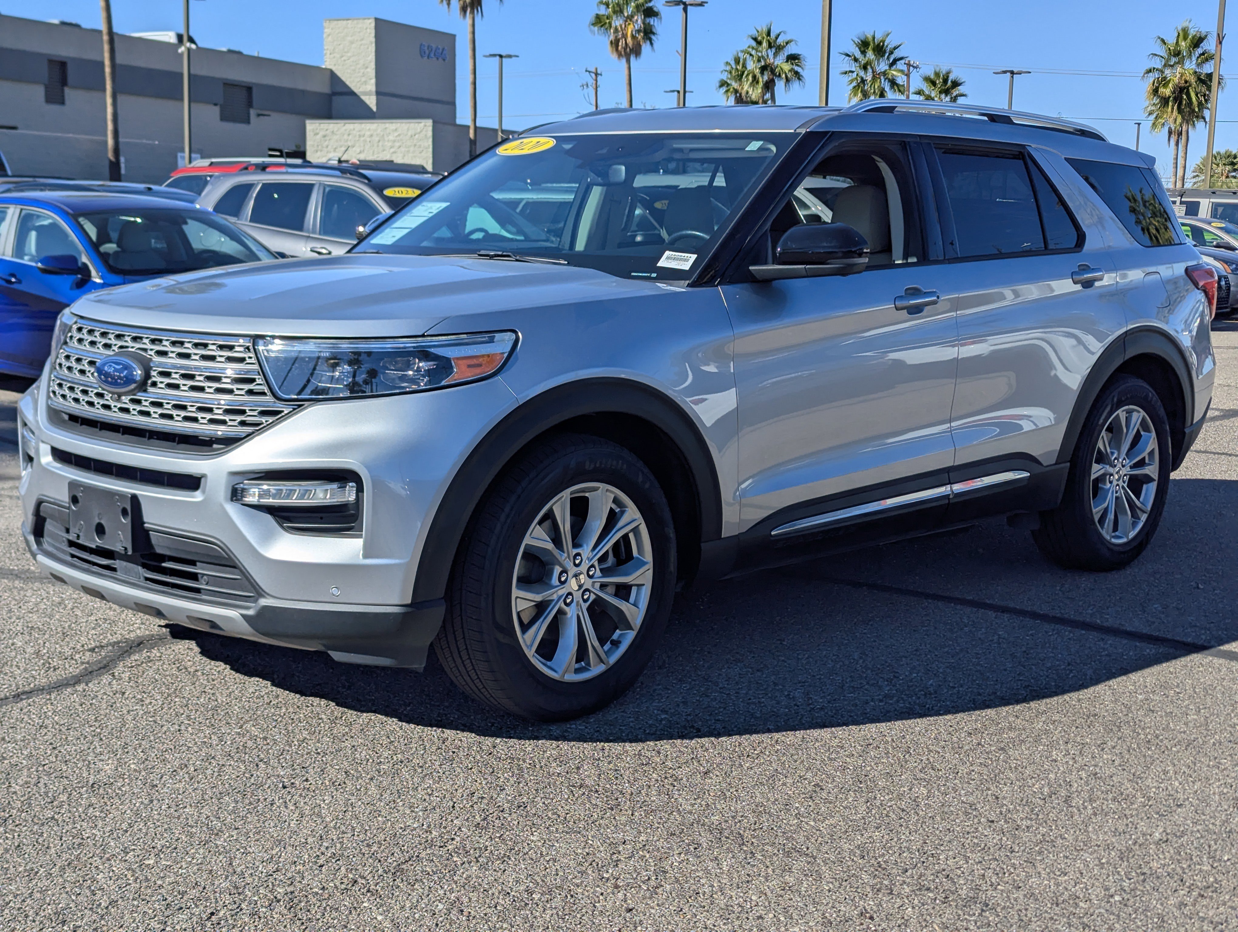 Certified 2020 Ford Explorer Limited image 5