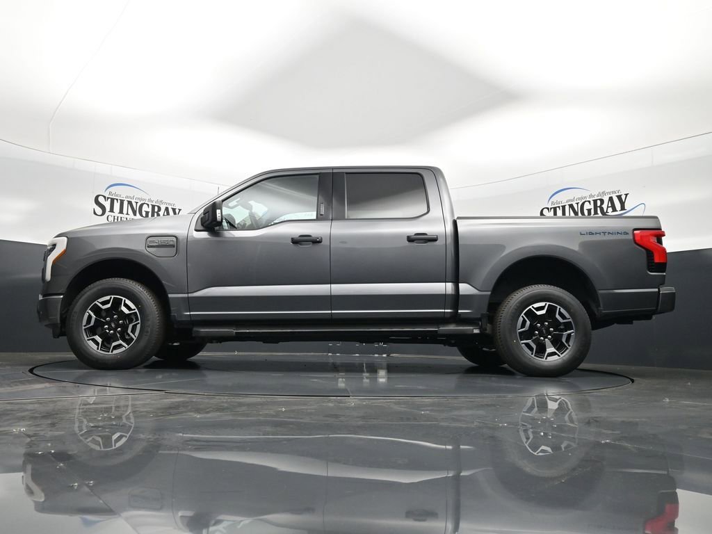 Used 2023 Ford F150 Lightning XLT w/ Tow Technology Package image 20