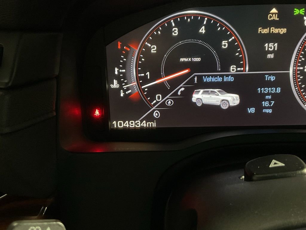 Used 2015 Cadillac Escalade ESV Luxury image 35