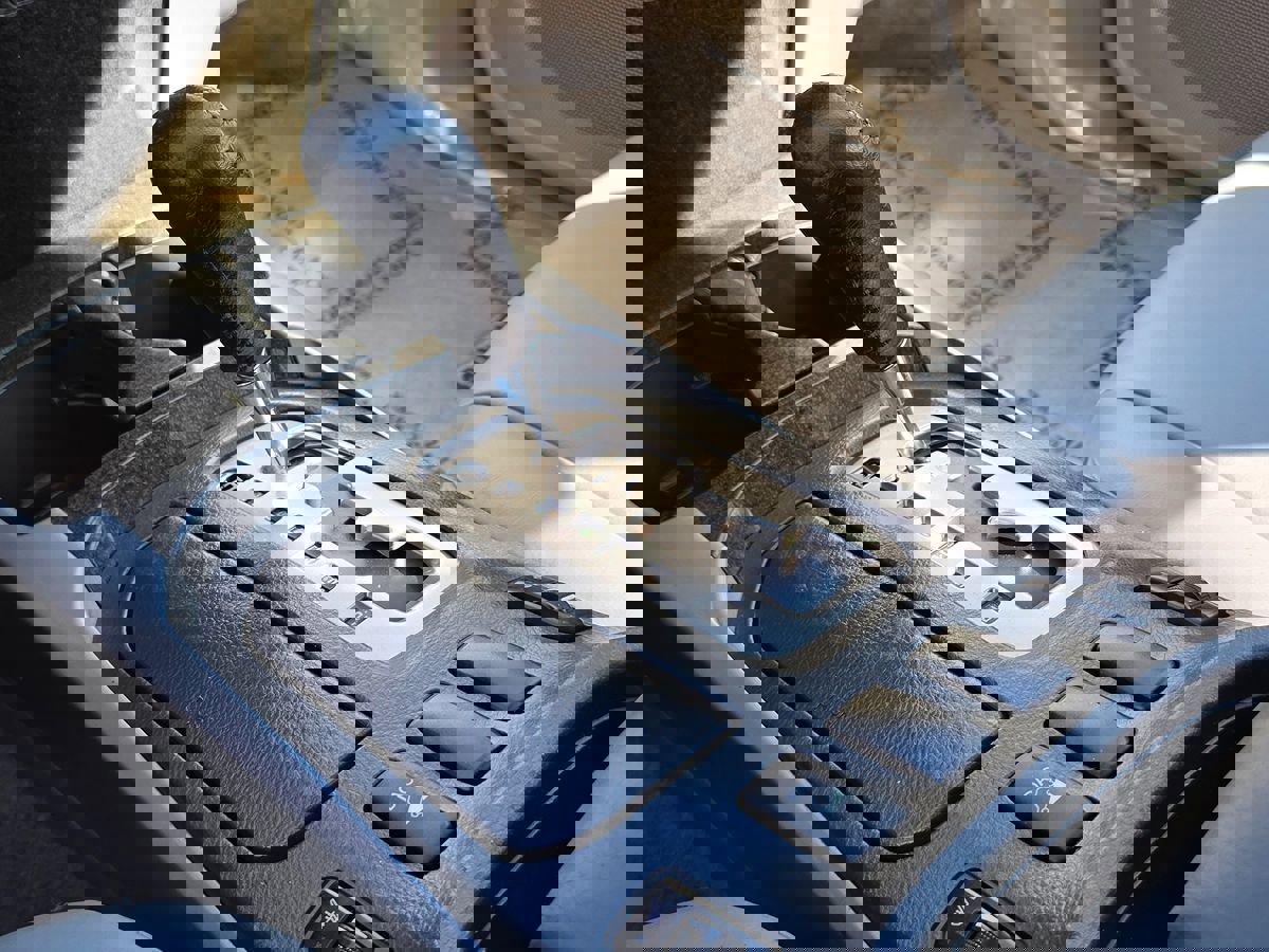 Used 2005 Toyota 4Runner Limited image 31