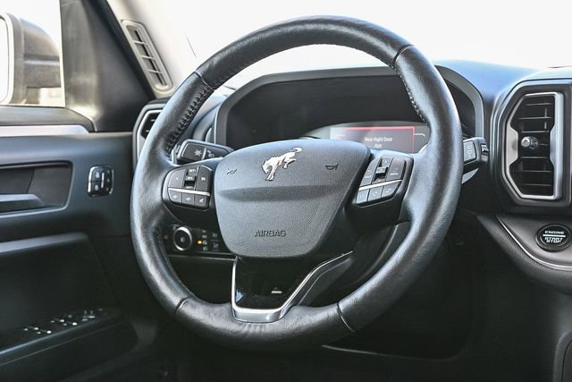 Used 2023 Ford Bronco Sport Outer Banks w/ Tech Package image 16