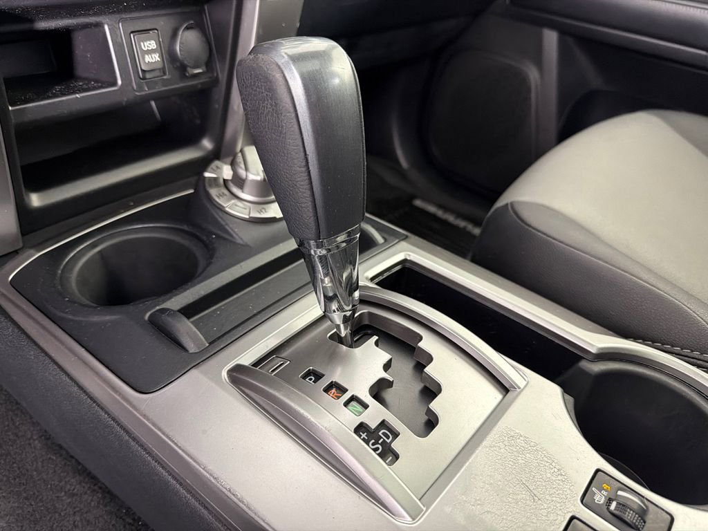 Used 2018 Toyota 4Runner SR5 Premium image 33