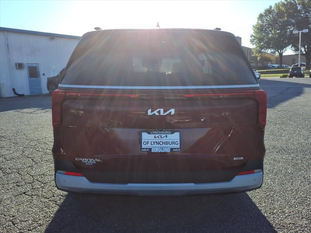 New 2026 Kia Carnival EX image 5