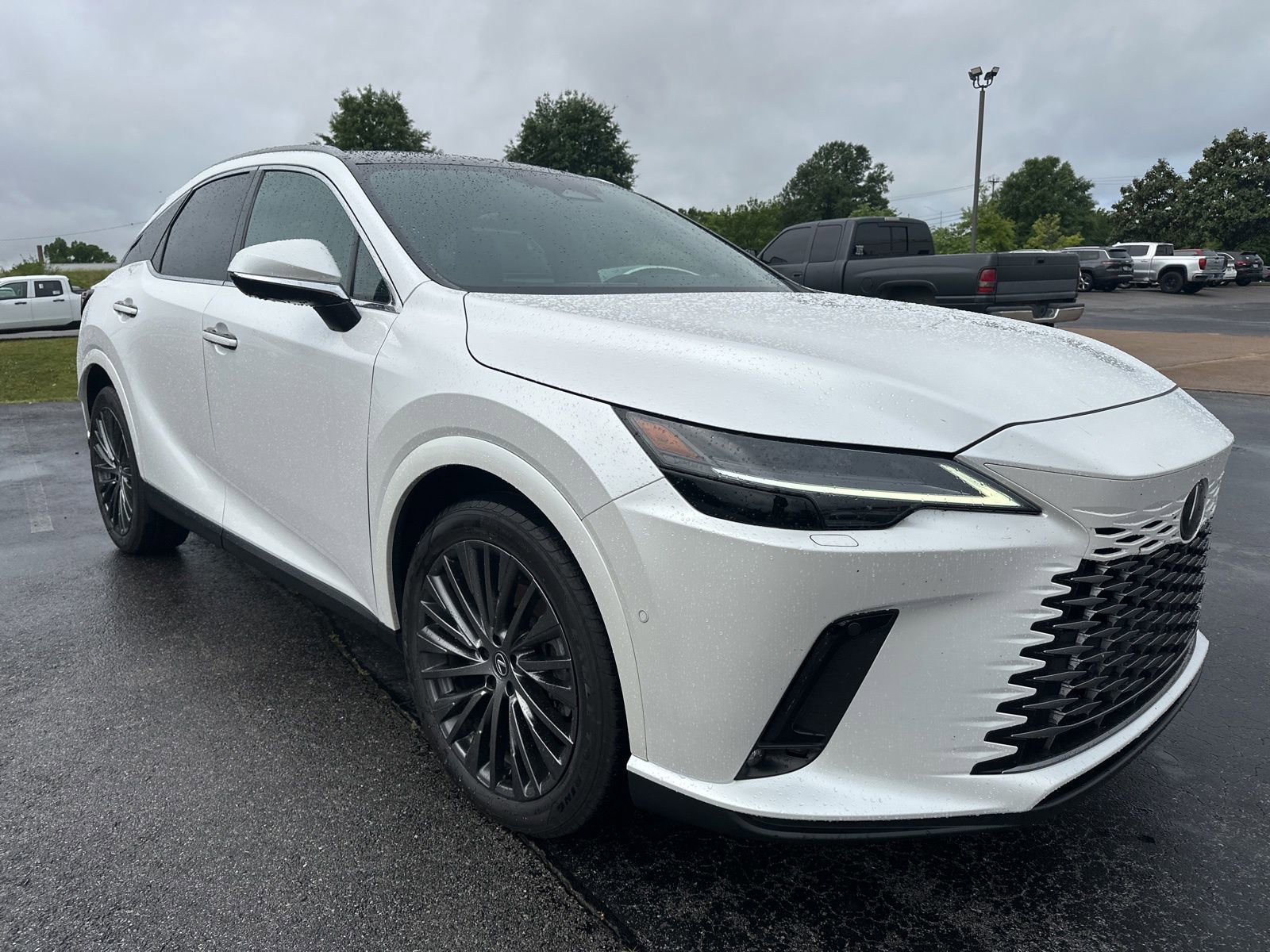 Used 2023 Lexus RX 350 w/ Cold Area Package AWD/4WD image 2