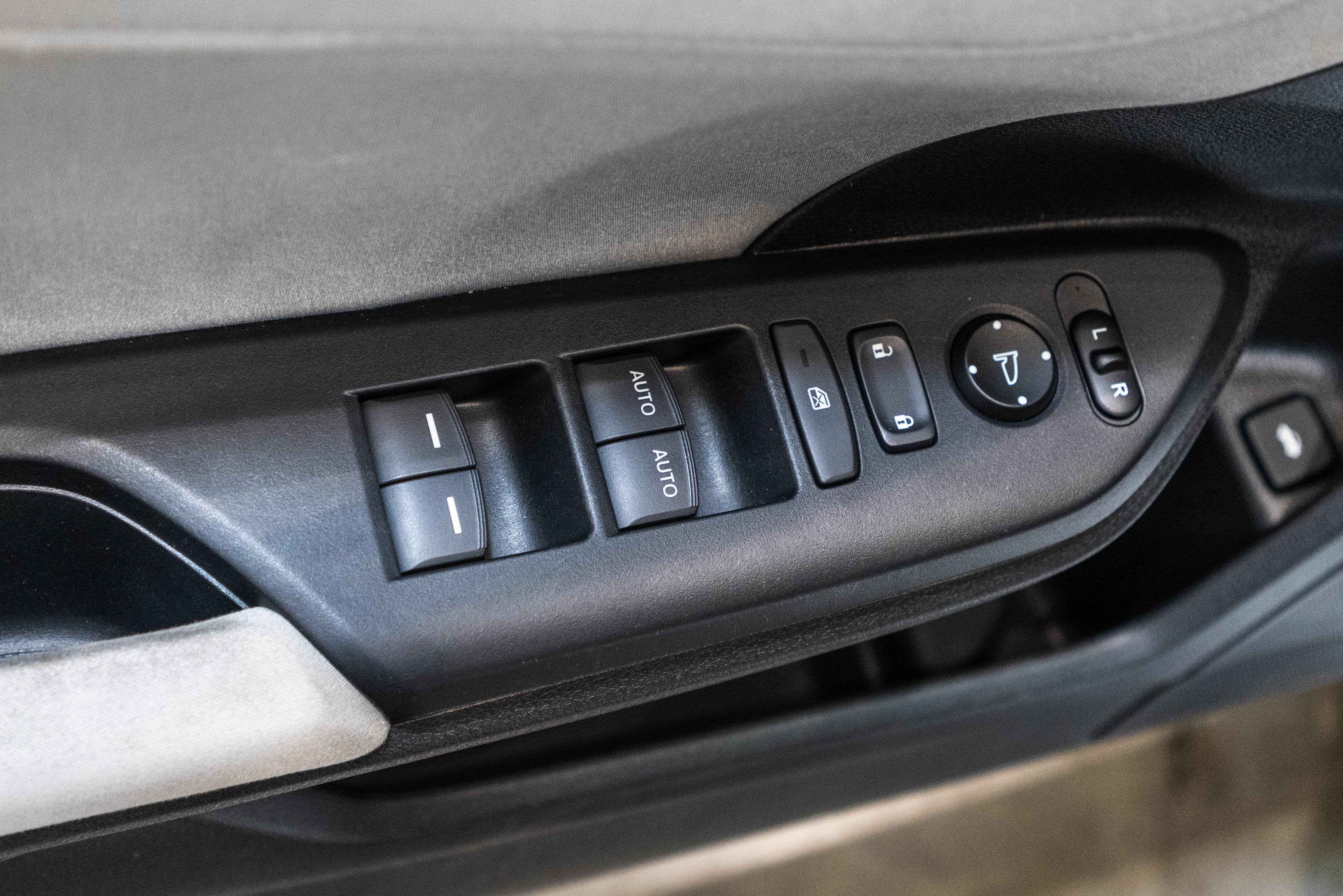 Used 2019 Honda Insight EX image 20