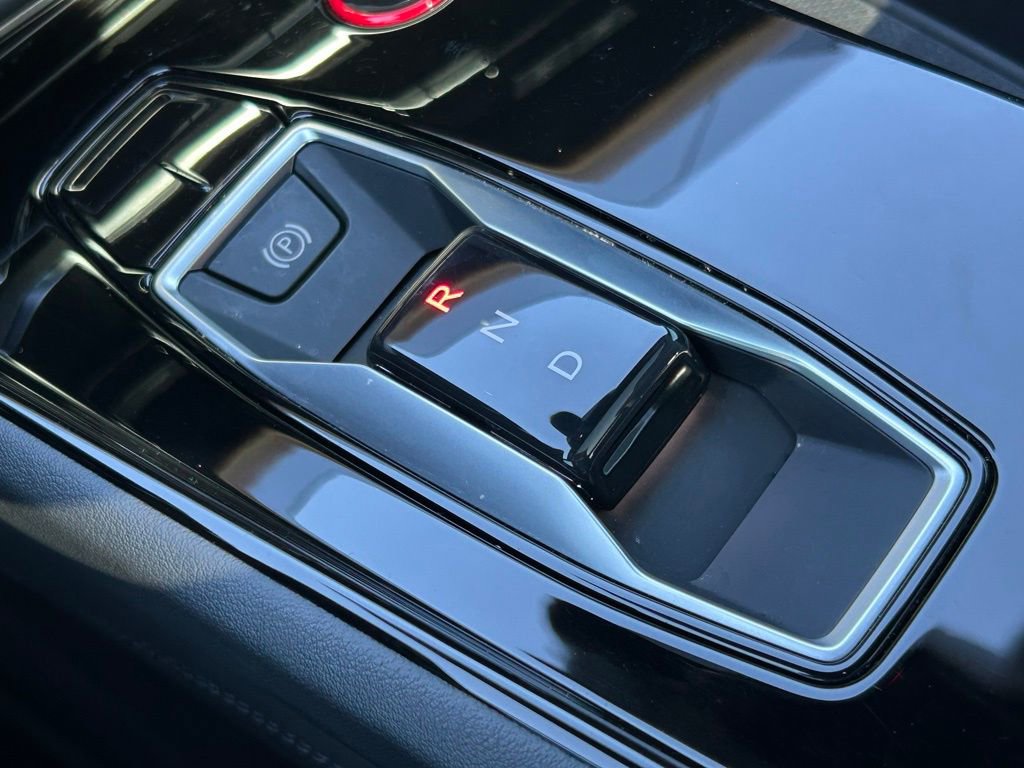 Used 2023 Audi e-tron GT Premium Plus AWD/4WD image 33